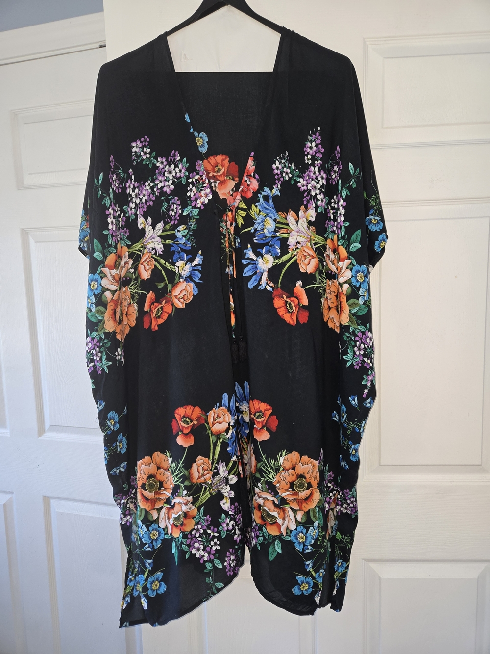 Johnny Was Black Floral Cover -up S/M - Picture 2 of 7